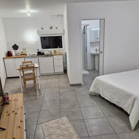 Confortable Au Coeur D'un Village Paisible Apartment Douvres (Ain)